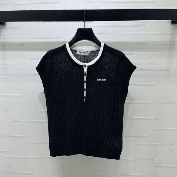 Miu 26 Crew Neck Knit Short-Sleeve T-Shirt Black in Wool 382061