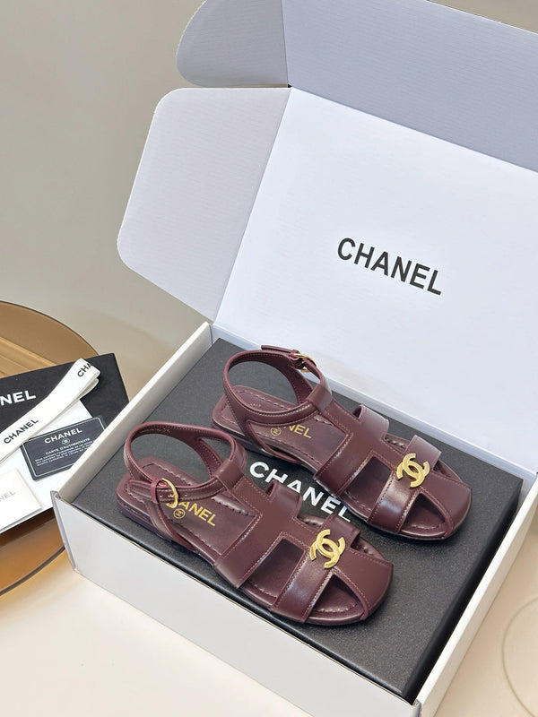 CC 26  T-strap Openwork Roman Sandals Burgundy in Cowhide  815986
