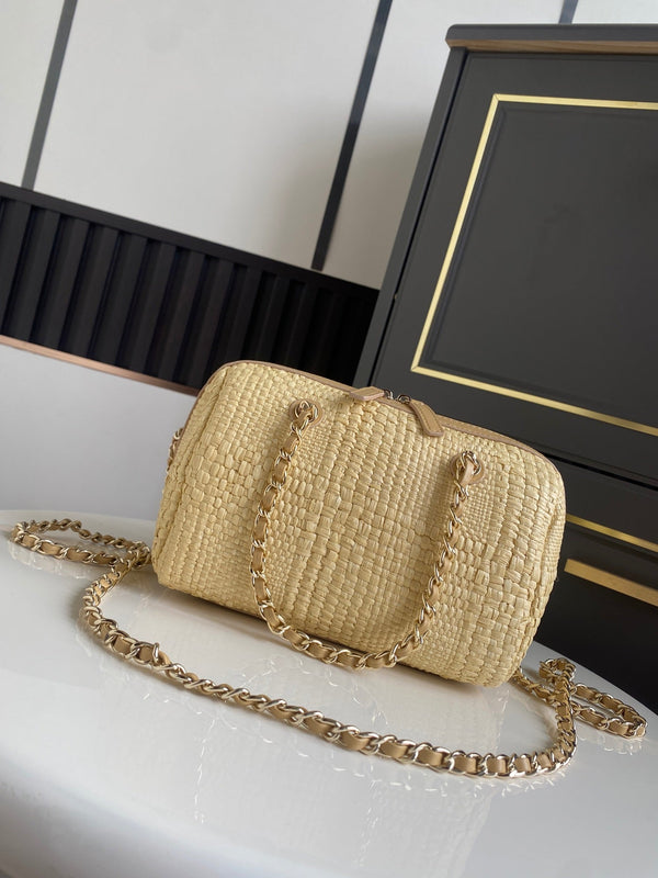 CC Classic Handbag With Chain 18.5cm Beige Woven Coconut Fiber
