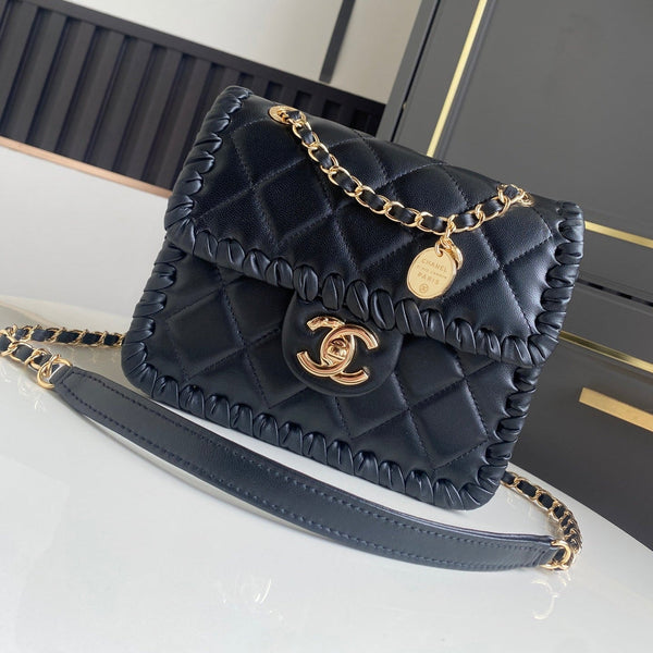 CC Flap Bag 15cm Black Lambskin