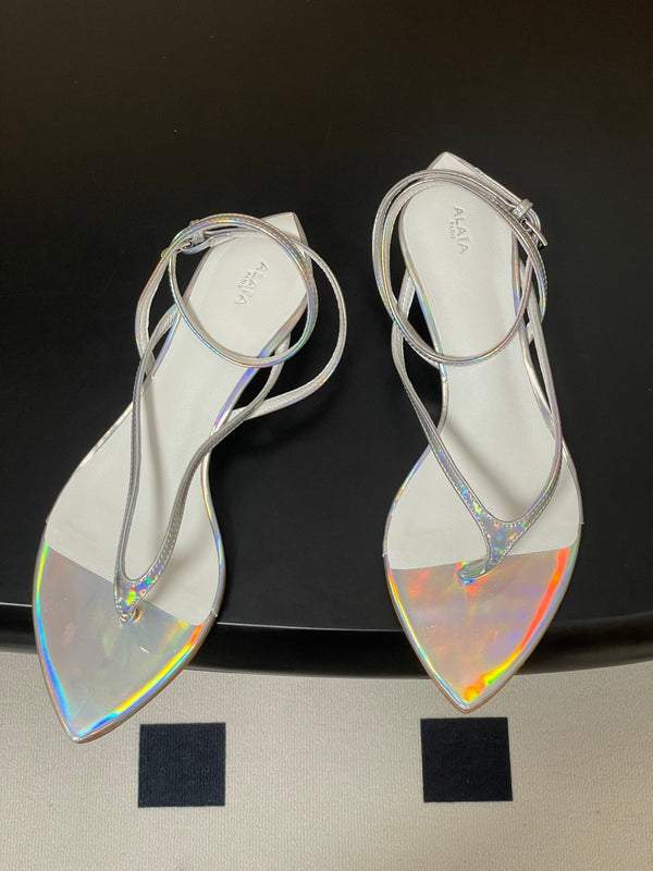 Alaia Thong Sandals Silver 3cm Patent Leather 835286