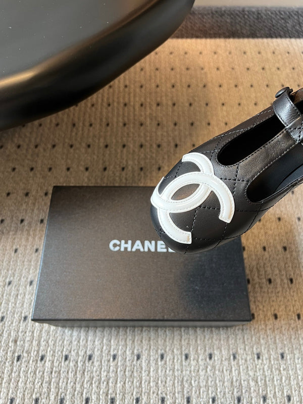 CC 26s T-Strap Mary Jane Flats White Black Cowhide