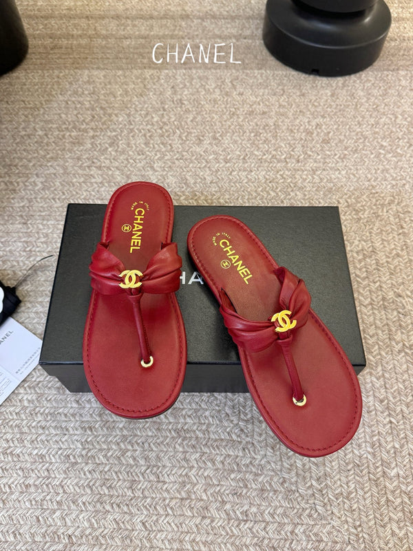CC 26S Thong Slide Sandals Red Cowhide 835644