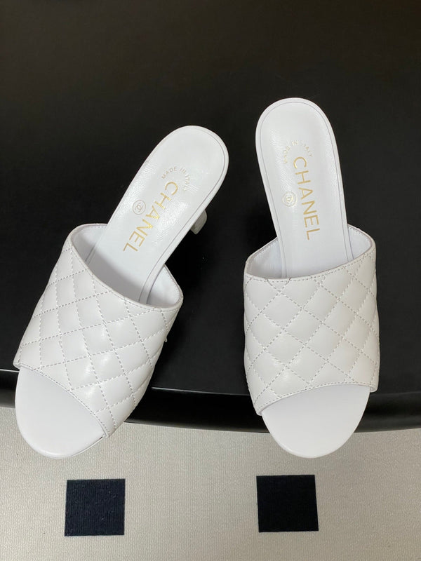 CC Quilted Heeled Sandal 8cm White Lambskin 834719