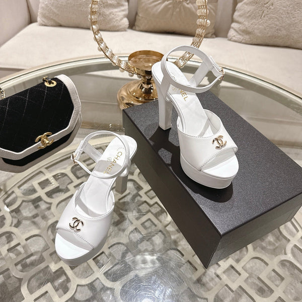 CC 2026 Platform Sandals 11cm White Sheepskin 834300