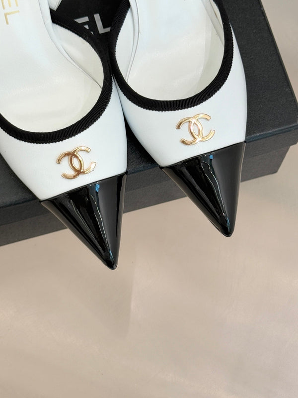 CC Slingback Pumps Gold Logo Patent Calfskin 841965
