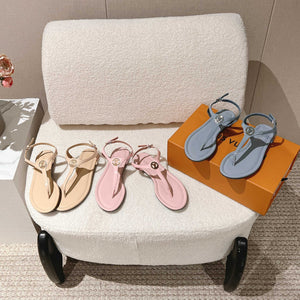 LV Thong Flat Sandals Logo Patent Leather 840389