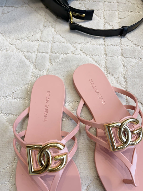 DG Logo Jelly Thong Sandals Pink Rubber 851867