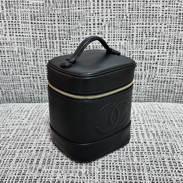 CC Vintage Vanity Bag 17.5cm Black Caviar Leather