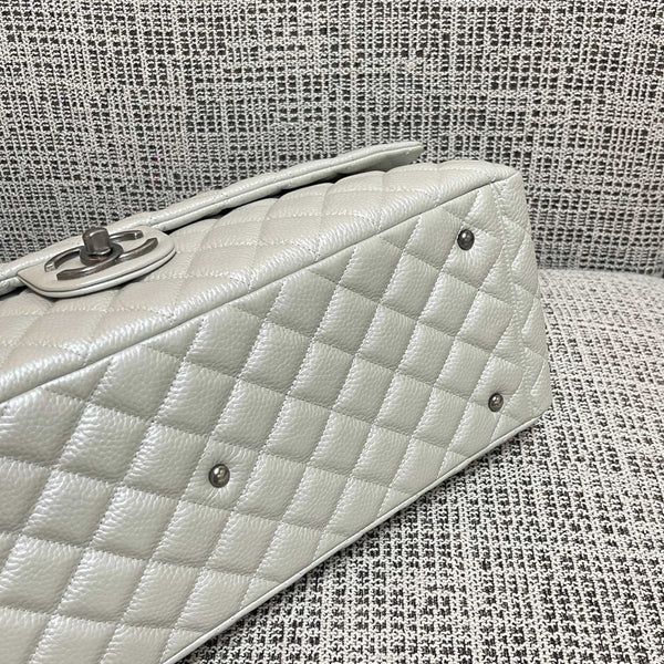 CC Classic Flap Bag 46.5cm Pearl White Caviar Calfskin Leather SHW