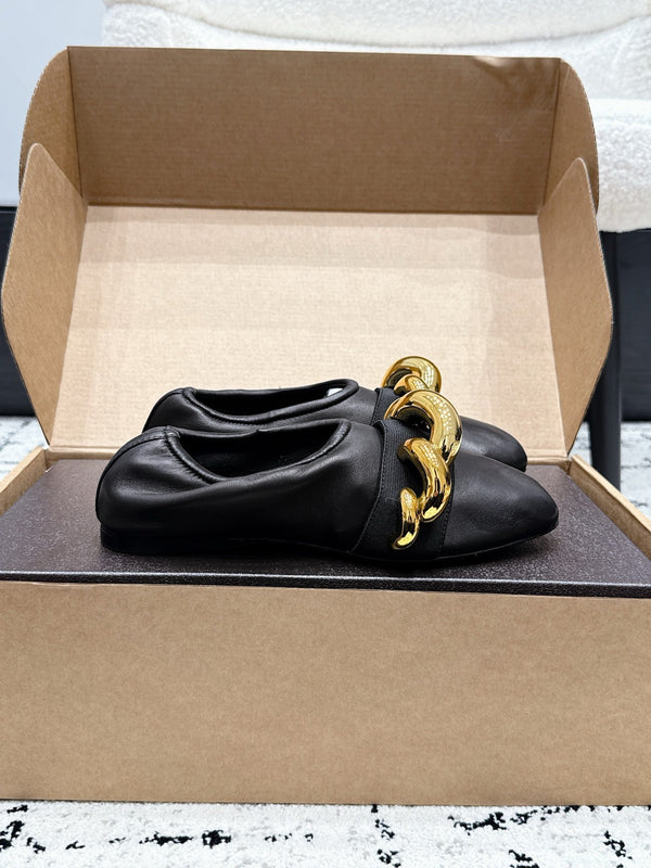 Alai Chain GHW Ballet Flats Black Cowhide Leather 880773