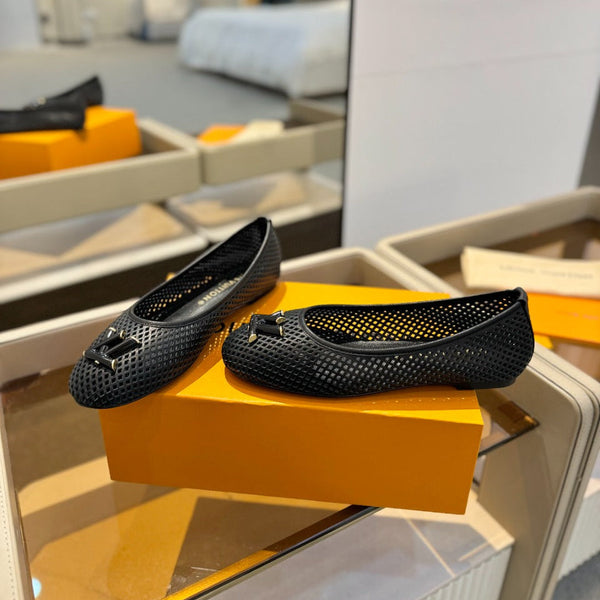 LV Shake Perforated Ballet Flats Black Calfskin 893573