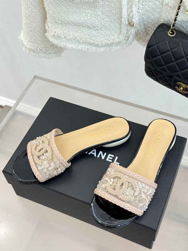 CC Pearl Heel Beaded Embroidered Slides Beige Lambskin 904676