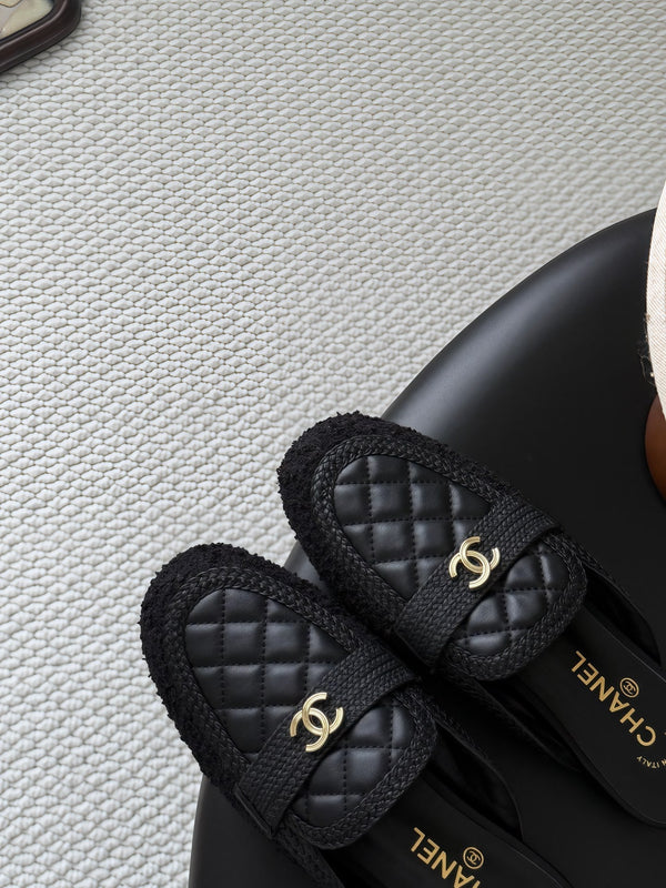 CC Quilted Logo Strap Mules Black Tweed & Leather 914191