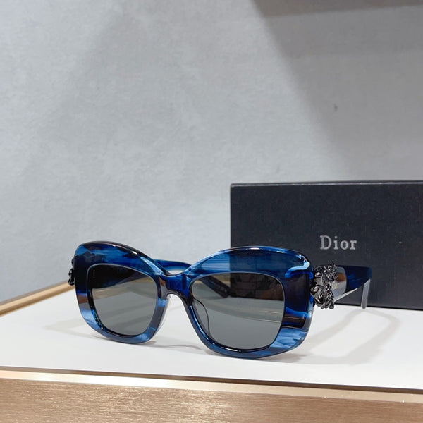 CD Sunglasses 107