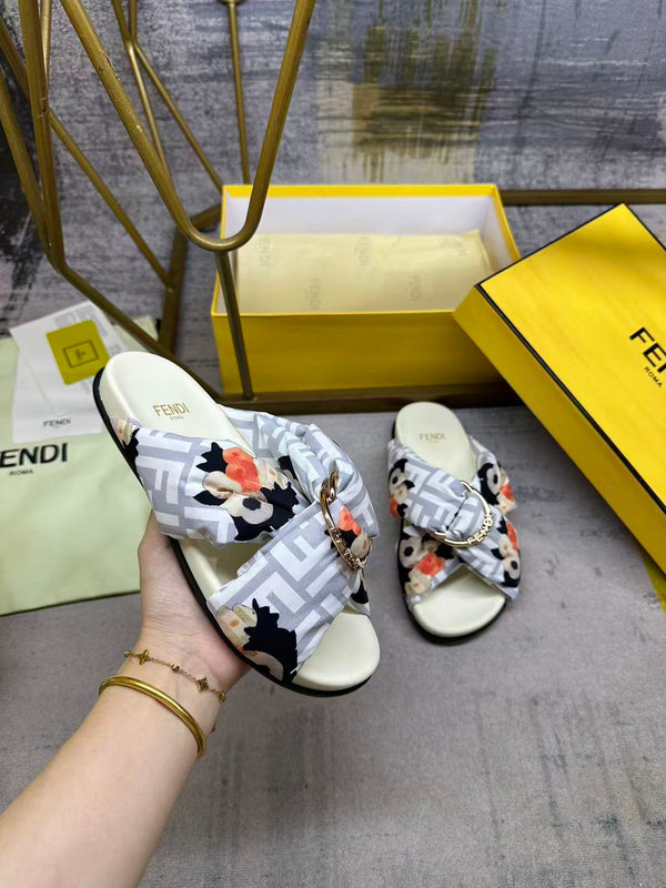 FF Feel Slides Grey Multicolor Printed Canvas 928524