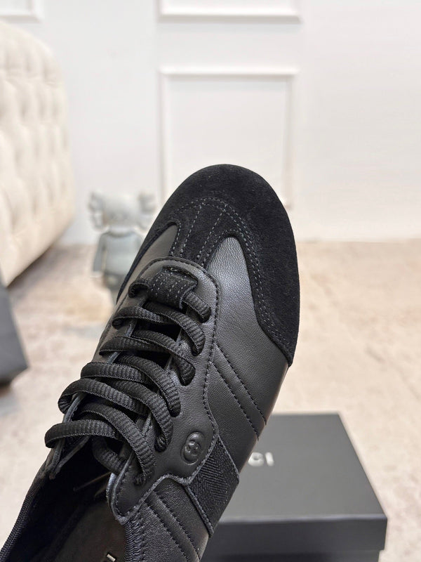 GG Flex Sneakers Black Leather Suede 929235