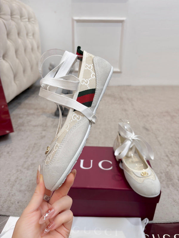 GG Lace-Up Ballet Flats White Canvas Suede 929236