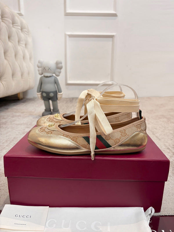 GG Shift Ballerina Flats Beige Jacquard Canvas & Gold Leather 929234