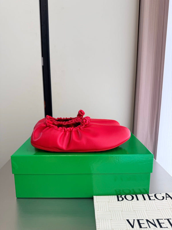 BV Fantasmina Ballerina Flats Red Leather 929580