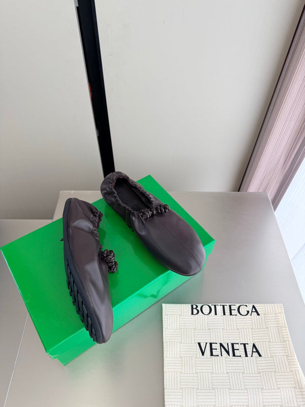 BV Fantasmina Ballerina Flats Chocolate Leather 929579