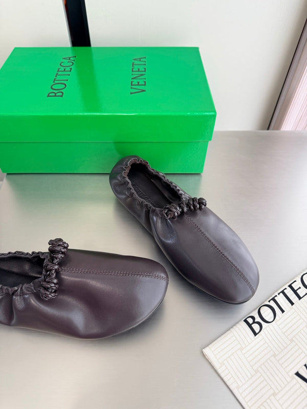 BV Fantasmina Ballerina Flats Chocolate Leather 929579