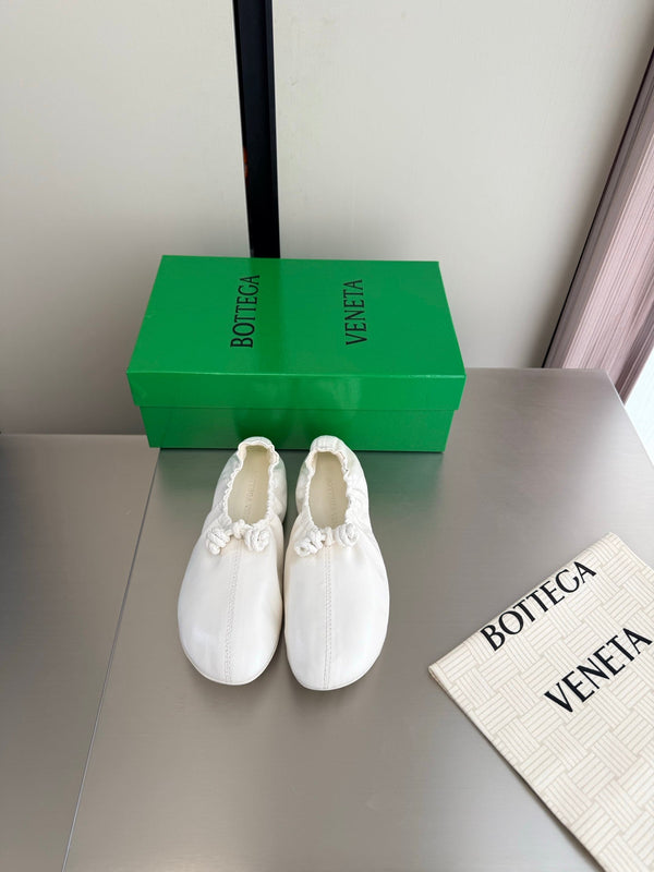 BV Fantasmina Ballerina Flats White Leather 929578