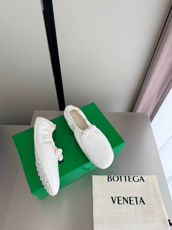 BV Fantasmina Ballerina Flats White Leather 929578