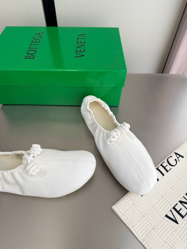 BV Fantasmina Ballerina Flats White Leather 929578