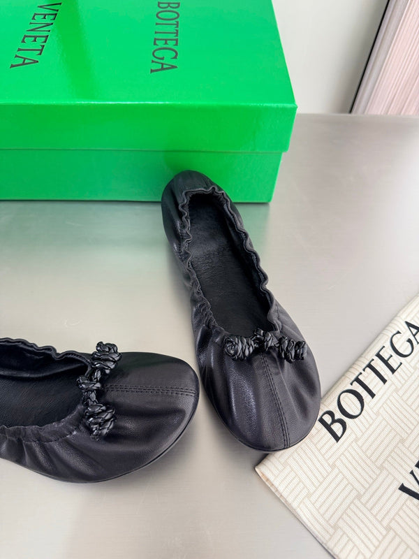 BV Fantasmina Knot Ballerina Flats Black Leather 929577