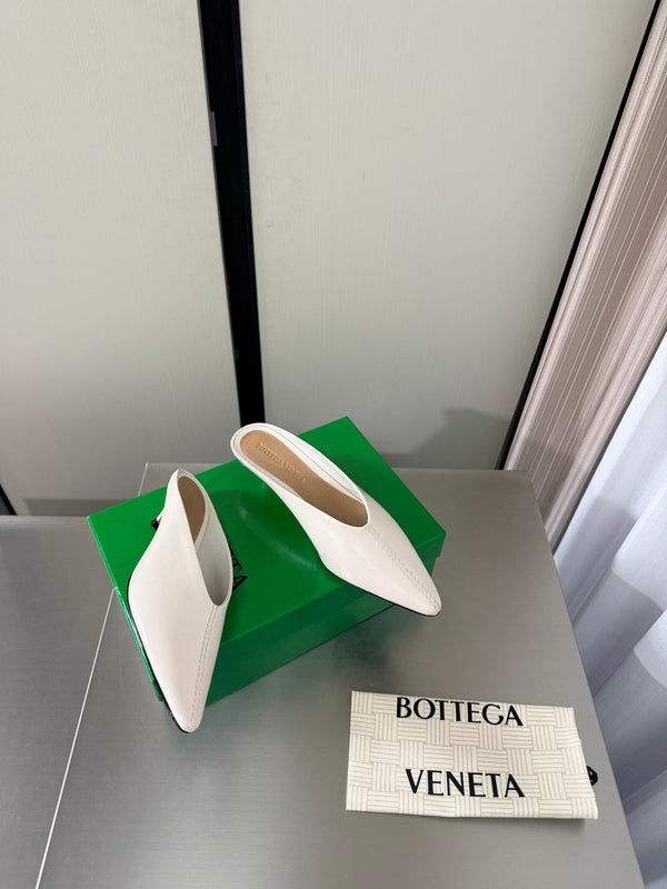 BV Vesta Mule Pumps 4cm White Leather 929506