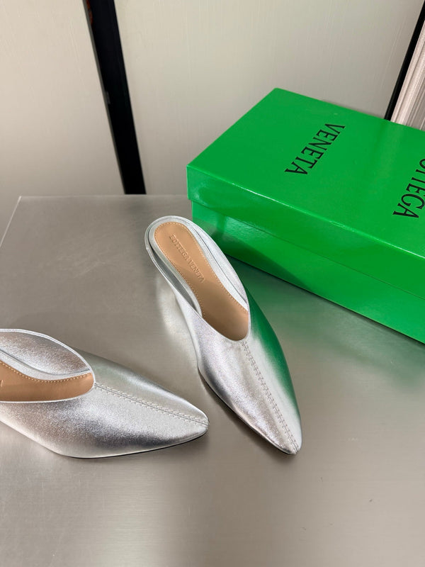 BV Vesta Mule Pumps 4cm Silver Metallic Leather 909505