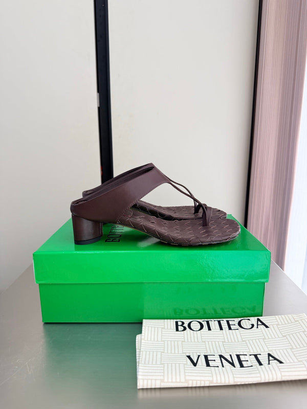 BV Livia Sandals 4CM Chocolate Intrecciato Leather 929477