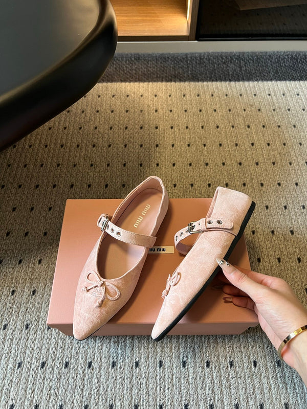 Miu Pointed Toe Bow Mary Jane Flats Pink Suede 933433