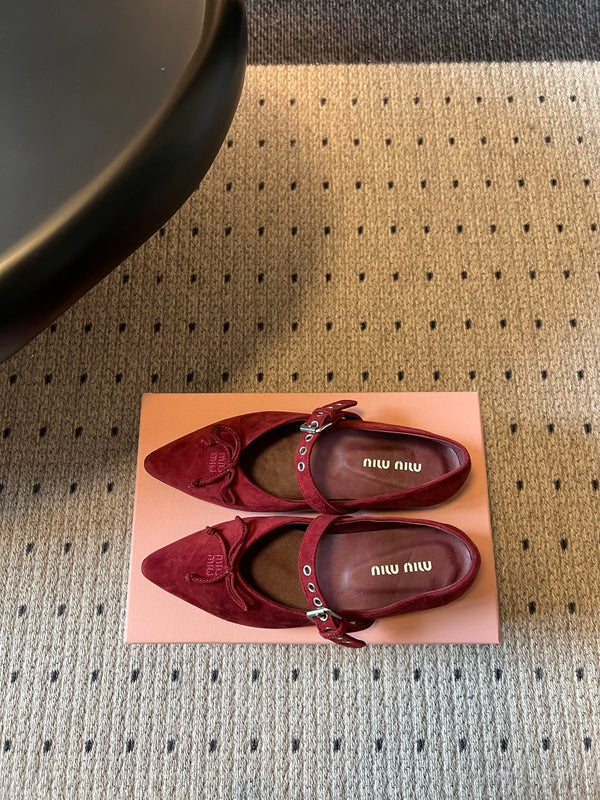 Miu Pointed Toe Bow Mary Jane Flats Red Suede 933430