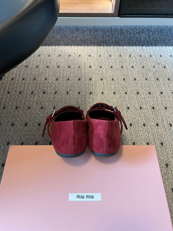 Miu Pointed Toe Bow Mary Jane Flats Red Suede 933430