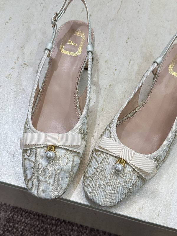 CD Oblique Bow Pearl Slingback Pumps 3.5CM Cream Embroidered Cotton 933310