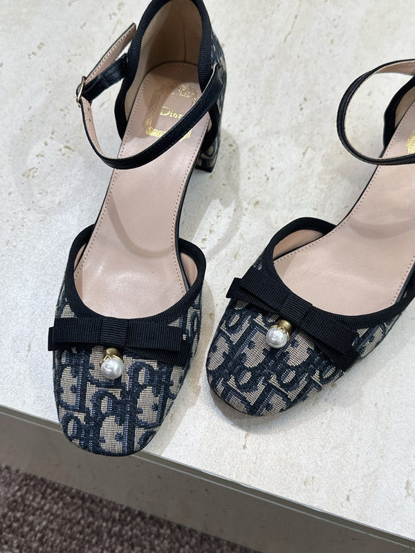 CD Oblique Bow Pearl Ankle Strap Pumps 3.5CM Grey Navy Embroidered Cotton 933313