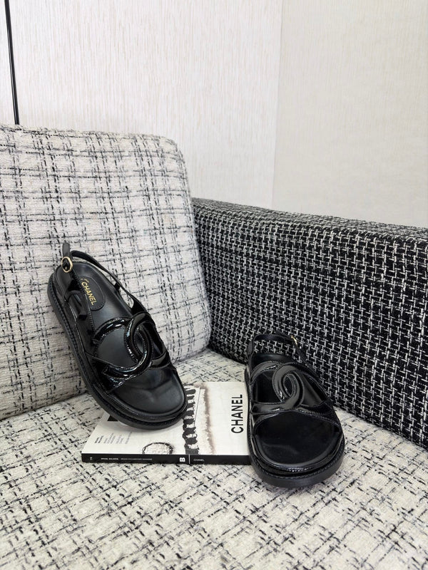 CC Embossed Sandals Black Patent Leather935914