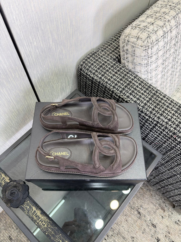 CC Sandals Chocolate Suede Leather 935910