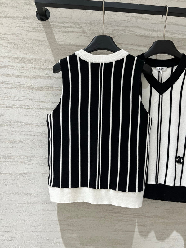 CC Striped Knit Vest 758890