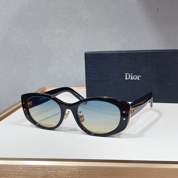 CD Sunglasses 111