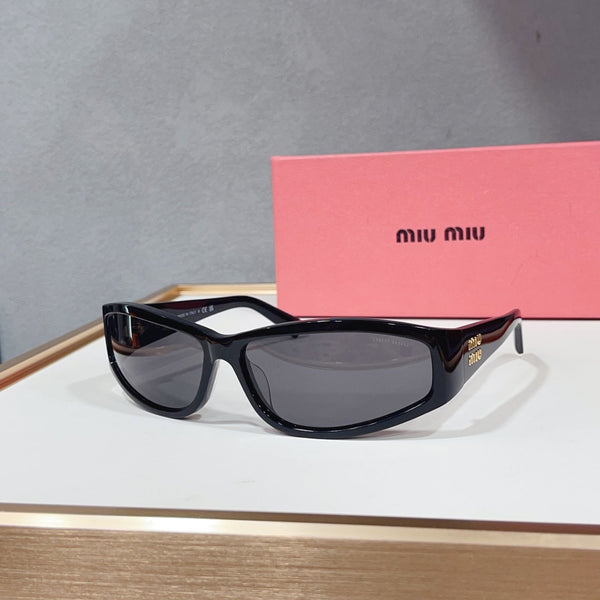 Miu Sunglasses 163195