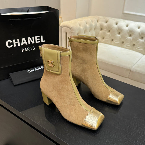 CC Ankle Boots White Square Toe Beige Gold Suede Leather 958071