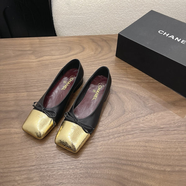 CC Square-Toe Ballet Flats Black Gold Lambskin 961515