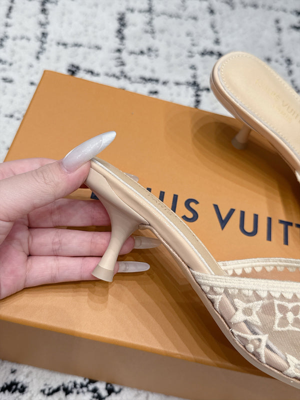 LV 6AM Mules Kitten Heel Beige Monogram Mesh 979713