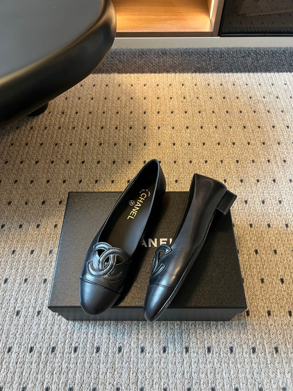 CC Moccasins Logo Black Leather 984300