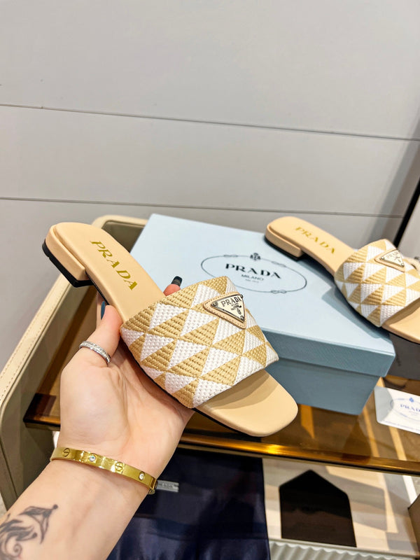 Prad 26s Enameled Metal Triangle Printed Slides White  Beige Leather Cotton 986590