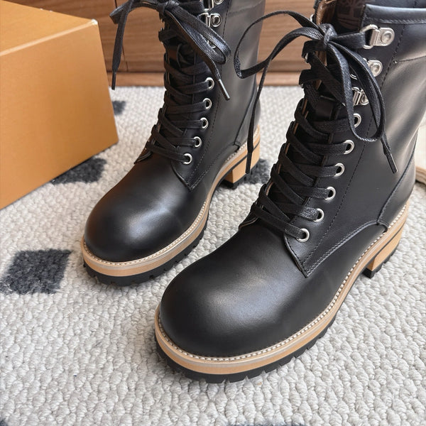 LV Lace-Up Ankle Boots Black Leather 101907