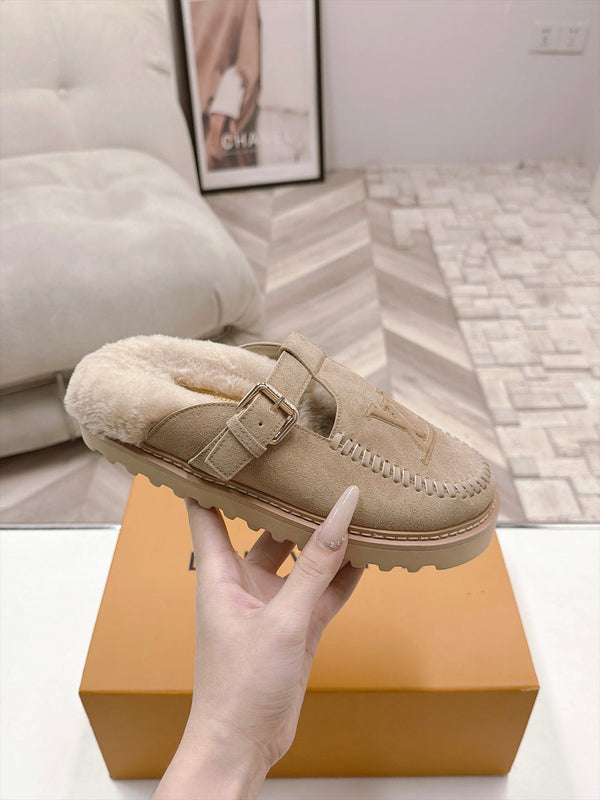 LV Colorado Closed Mules Beige Suede 100798